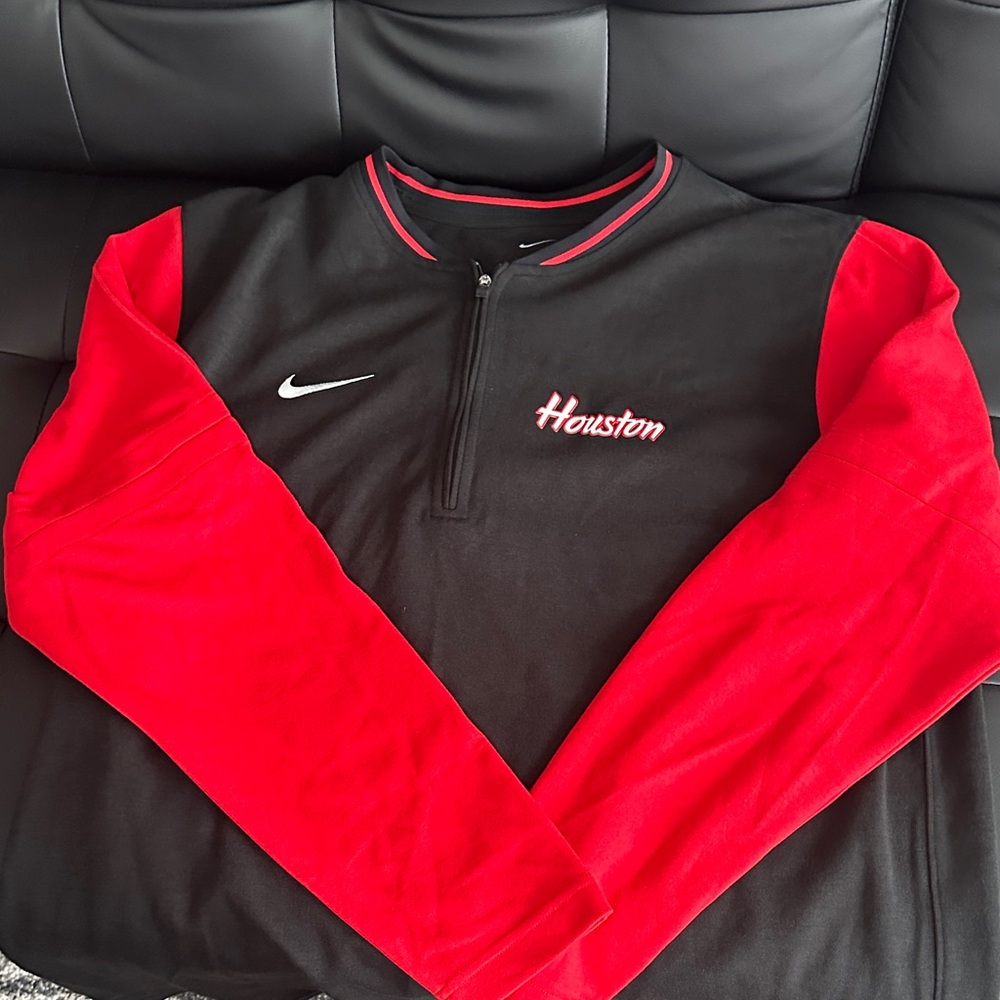 Nike Men's Black and Red Zip-Up Sweater